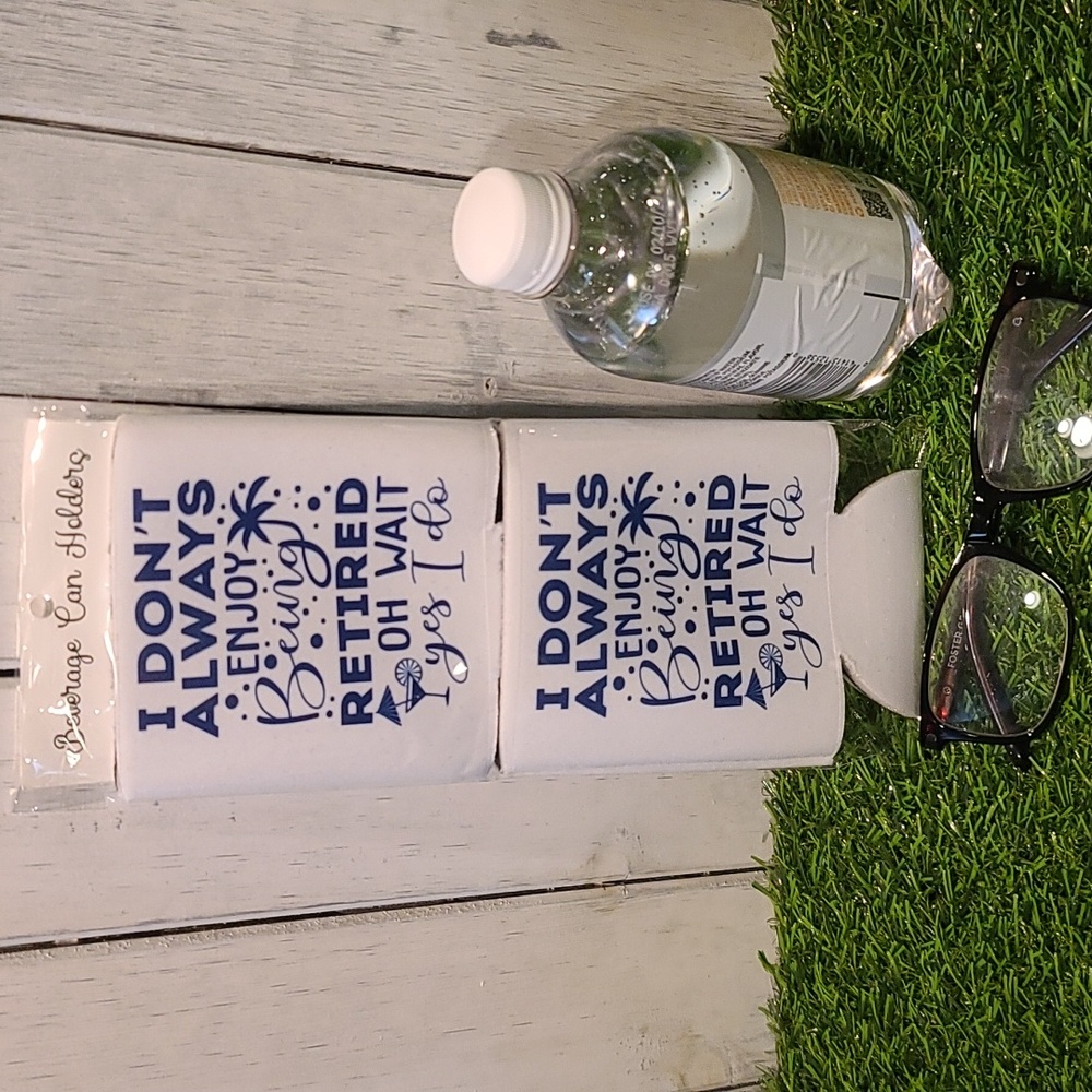 RETIREMENT theme Beverage holder set of 2 for can water bottle beer NWT